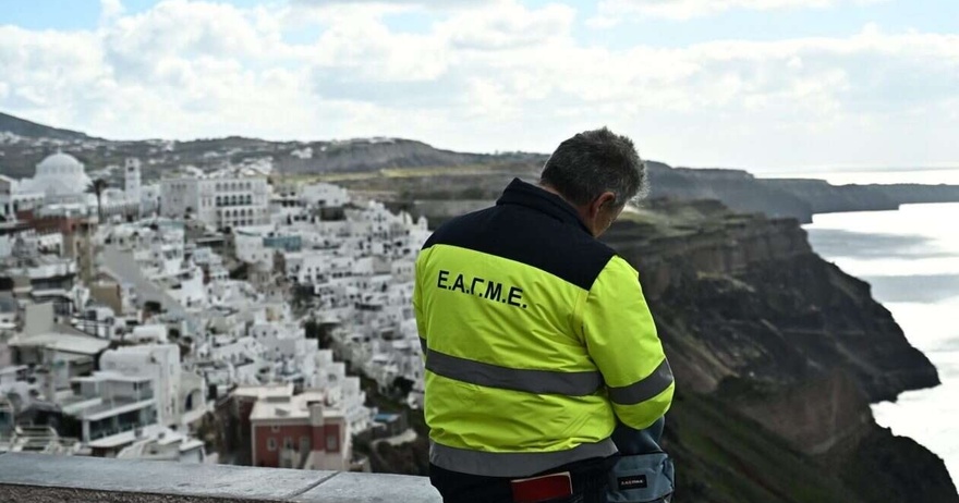 SOS Παπαζάχου για Σαντορίνη: «Δεν έχει απομακρυνθεί η πιθανότητα για ισχυρότερη δόνηση»