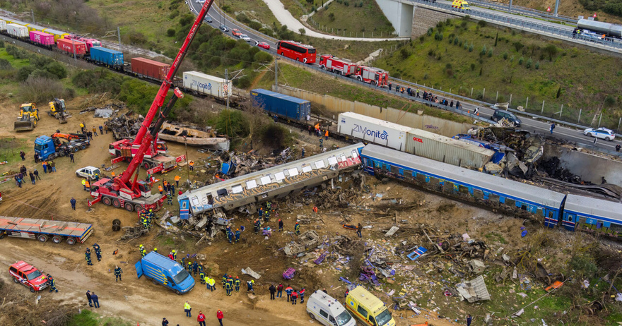 Δάκρυσε πριν λίγο όλη η Ελλάδα με τον Νίκο Πλακιά: «Σήμερα πήγα στο κοιμητήριο και μετά από 2 χρόνια μίλησα με τα κορίτσια μου»