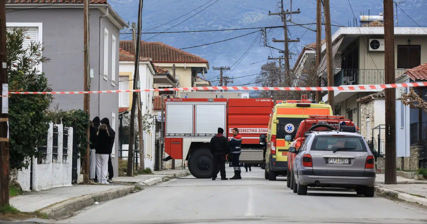 Συναγερμός στη Λάρισα: Αστυνομικοί πυροβόλησαν στην επιχείρηση που έχει ταμπουρωθεί ο 60χρονος!